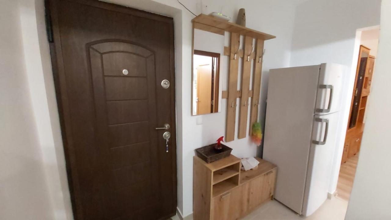 Relax Apartament Apartment Satu Mare Bagian luar foto
